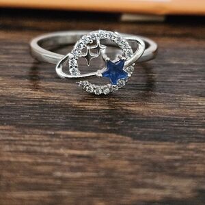 Story Jewelry For Daughter. New In Box Size 10 (Bin12)